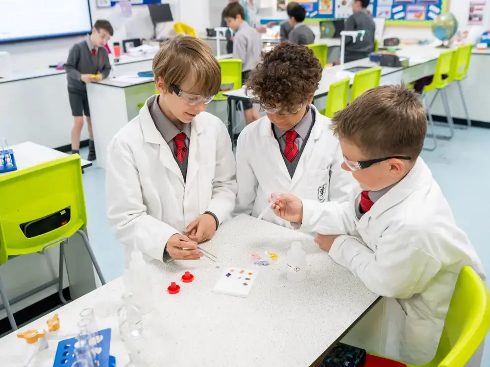 SHP pupils in a science lesson